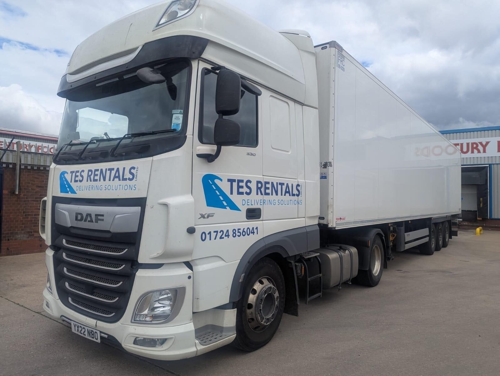 TES DAF with refrigerated box trailer